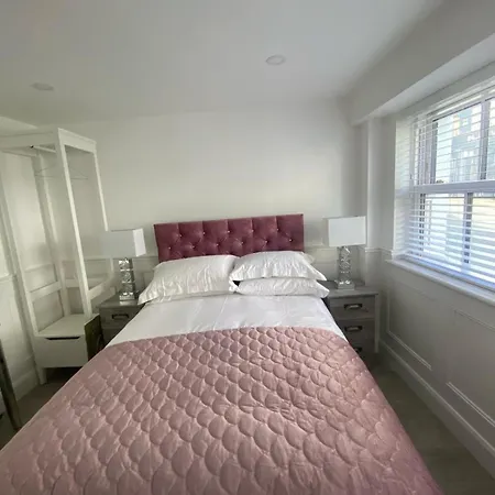 Johnsville House 3* Carlow