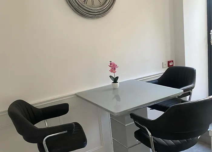 Pensión Johnsville House